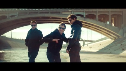 2013 • The Lonely Island ft Adam Levine & Kendrick Lamar- Yolo ( Official Video )