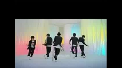 Shinee vs. U - Kiss Talk to Me