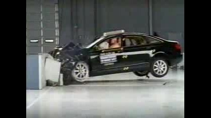 Crash Test 2005 Audi A6