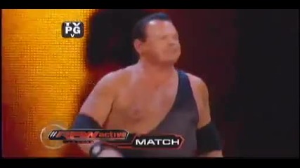 Wwe Raw 27.8.2012 Jerry Lawler Vs Cm Punk Steel Cage Match ( John Cena Interference)