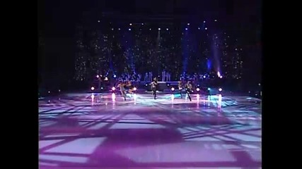 Sarah Brightman - Fleurs du Mal - Fashion On Ice in Hq