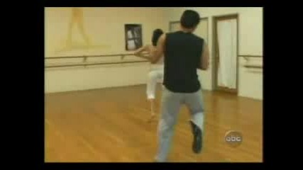 Mario Lopez & Karina Smirnoff Quickstep