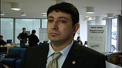 Александър Гарибов