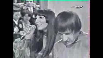 Sonny & Cher - The Beat Goes On