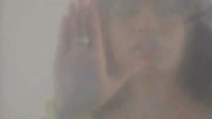 Nicki Minaj - Right Thru Me