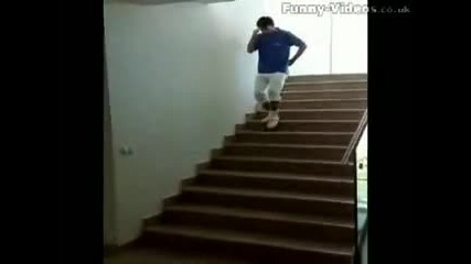 Слизане по стълбите със стил!