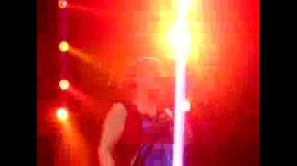 Kelly Clarkson Walk Away Live Nokia Grand Prairie, Dallas November 2007 