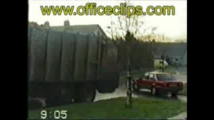 Камион Блъска Кола