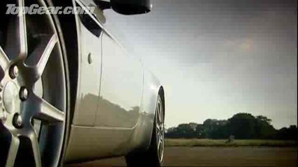 Aston Martin V8 Vantage vs Jet Powered Roller Skates - Top Gear