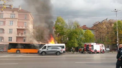 Горящият автобус на "Цариградско шосе"