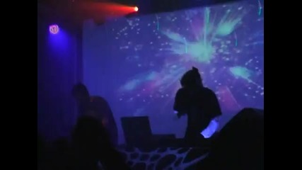 S.u.n. Project - Shanghaied to Paradise (predators rmx live) 