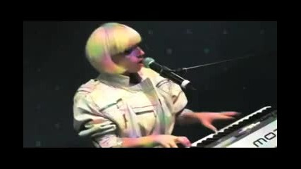 Lady Gaga - Paparazzi (garage Glamorous Video Megamix)