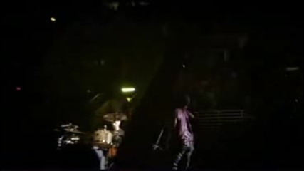 U2 - 40 // Vertigo 2005: Live from Chicago 