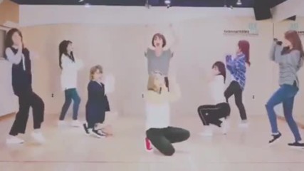 Kpop random play dance with mirrored dance