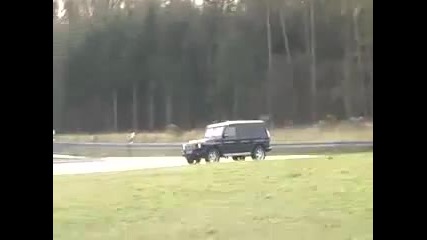 Mercedes G 55 Amazing Drift 