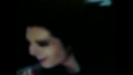 Bill Kaulitz - Eating And Laughing :p