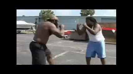 Kimbo Slice Vs. David Blaine- Getting punched in stomach - uget - uget