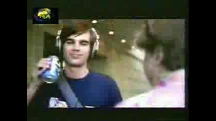 Nawal Al Zoughbi - Pepsi Add