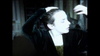 Annie Lennox - Cold
