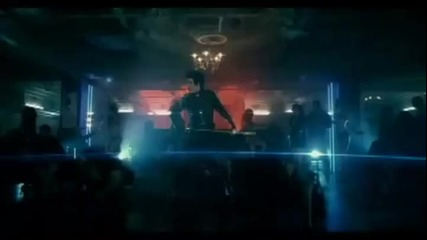 Adam Lambert - Get Glam Makeover