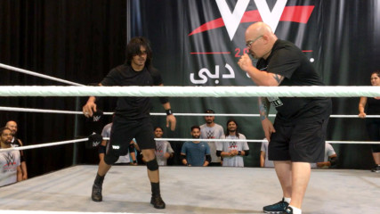 Динеш Кумар прави 40 последователни претъркаляния по време на проби за WWE в Дубай