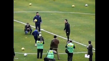 12-годишно дете тренира наравно с Роналдо