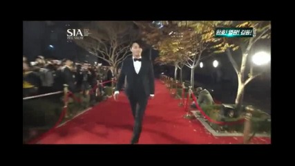 111103 Style Icon Awards Lee Jong Suk red carpet