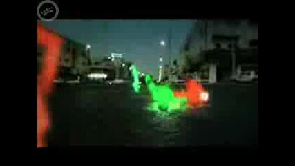 Snickers - Red Light Green Light