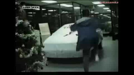 Спукване От Смях