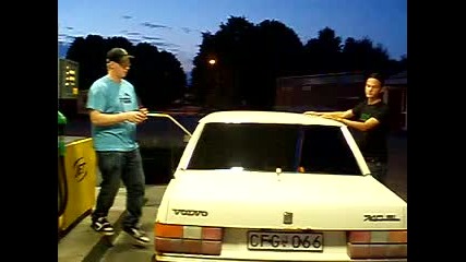 Як Бас във Волво
