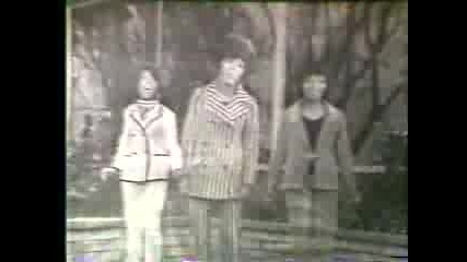 Vandellas - Dancing In The Streets
