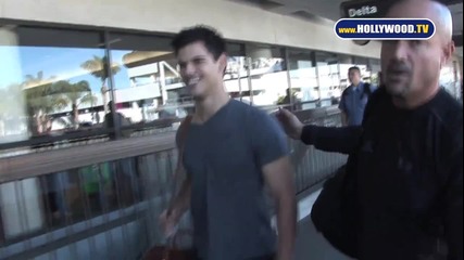 Taylor Lautner Gets Groped at Airport_