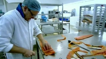 - Gordon Ramsay slicing smoked salmon 