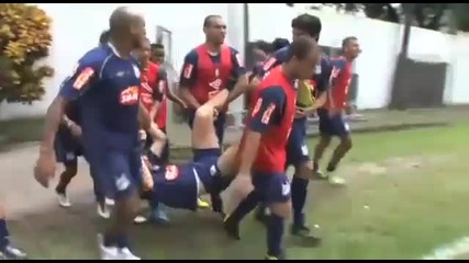 Ето така се празнува рожден ден! 