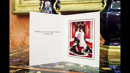 Чарлз III избра снимка от коронацията за коледната си картичка (ВИДЕО)