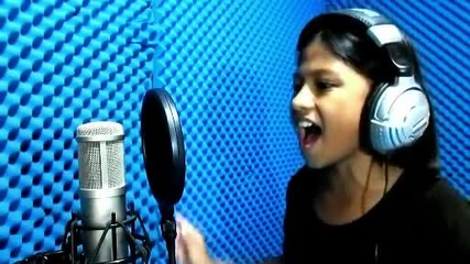 10 годишна Сладурана пее прекрасно .. Cydel Gabutero - I have nothing ( Cover )