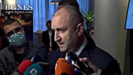 Радев: Посещението на Кирил Петков в Северна Македония беше прибързано