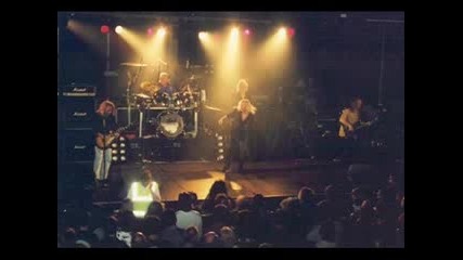 Uriah Heep - Stille She Calls His Name