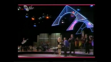 Vesna Zmijanac & Saban Saulic - Pogledaj de mala moja - (LIVE) - (RTS 1995)