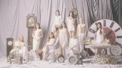 Girls' Generation ( Snsd ) - Time Machine Music Video