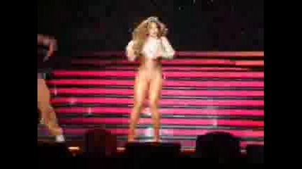 Beyonce - Live