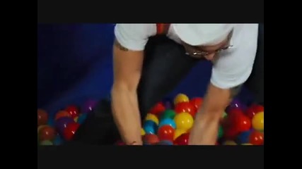 Много смях! Jackass 2