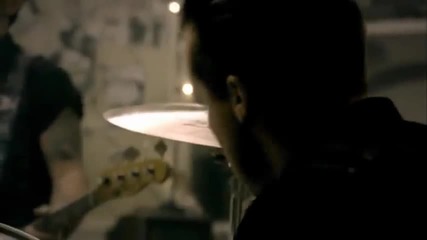 Green Day - 21 Guns [official Music Video]