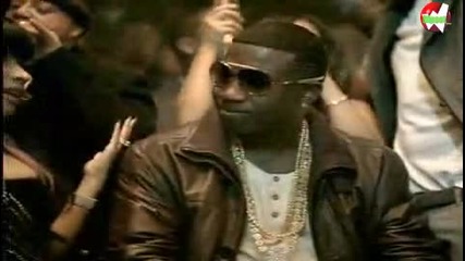 Gucci Mane Ft. Usher - Spotlight * Exclusive * 