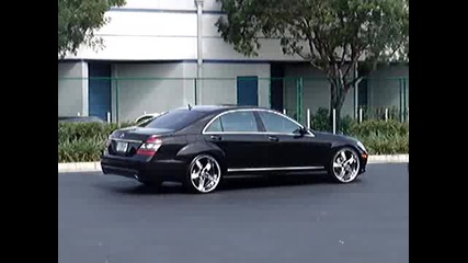 Mercedes S550 on Am Forged Imperial Rims.flv
