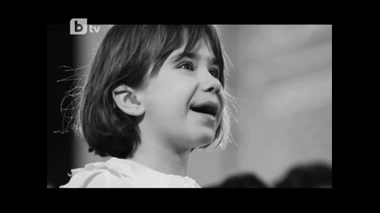 Химна на България изпълнен от деца с увреден слух
