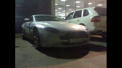 Aston Martin По Улиците На София
