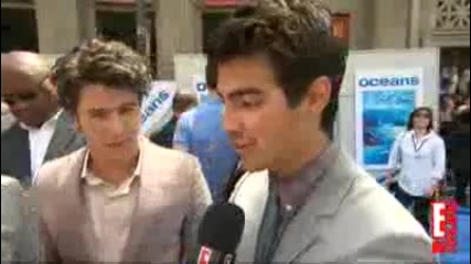 Demi & Jonas Brothers Fave Water Sports