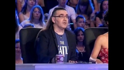 Страхотен Талант - 14 годишно момче смая журито и публиката - X Factor - 16.09.11