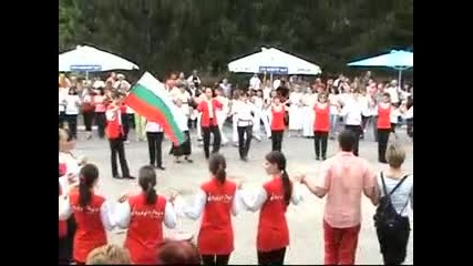 На празник в Доброславци